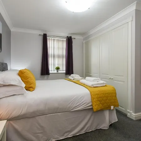 公寓 Phoenix Apartment Near The Station *